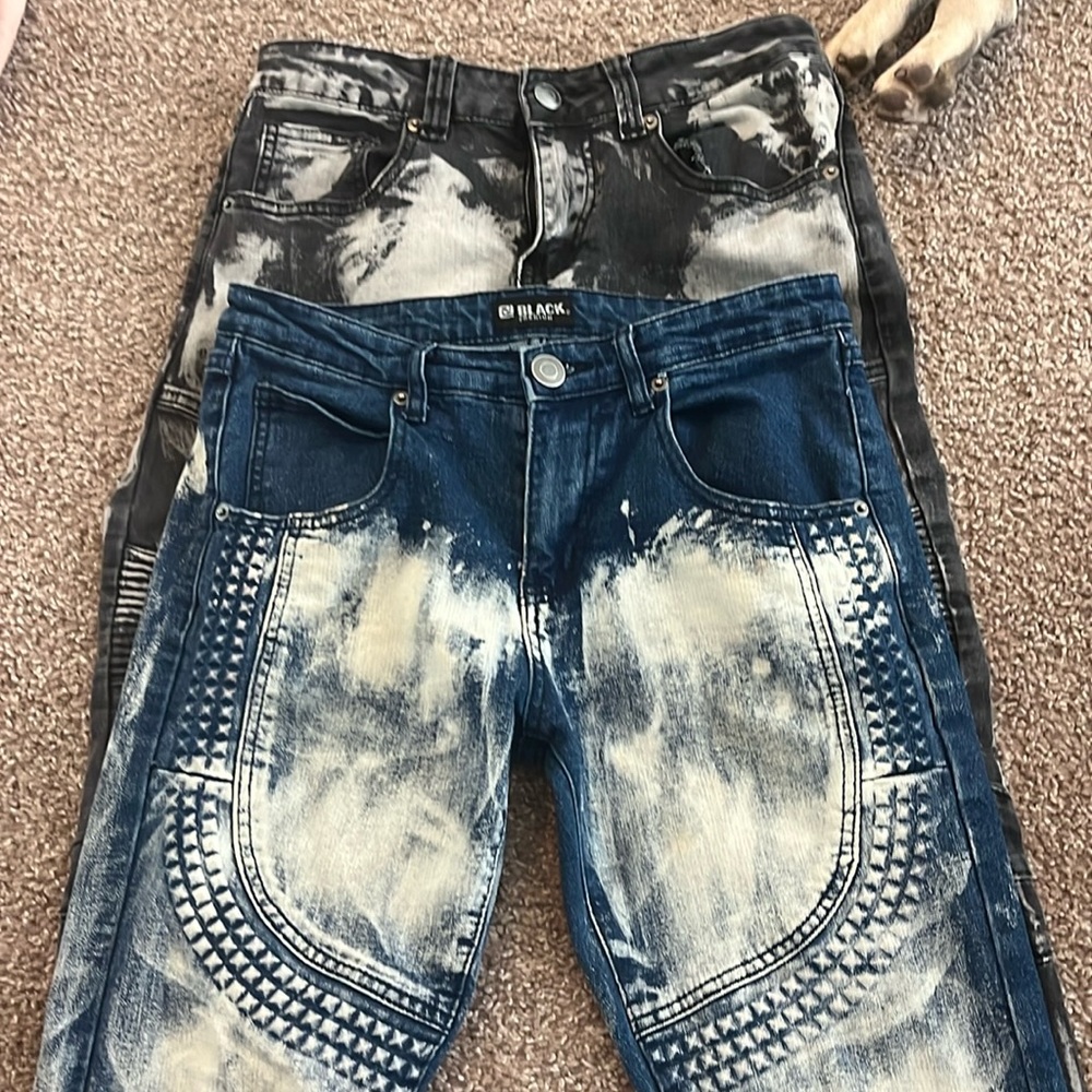 2 pairs of jeans for the price of one!